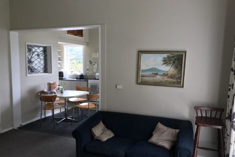 Photo of property in 66 Central Terrace, Kelburn, Wellington, 6012