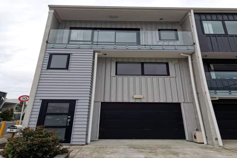 Photo of property in 16/5 Perekia Street, Albany, Auckland, 0632