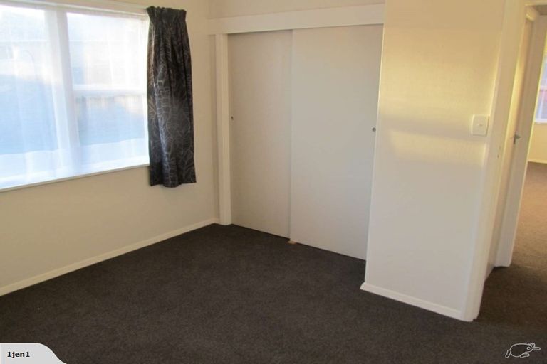 Photo of property in 1/31 Hillside Drive, Maoribank, Upper Hutt, 5018