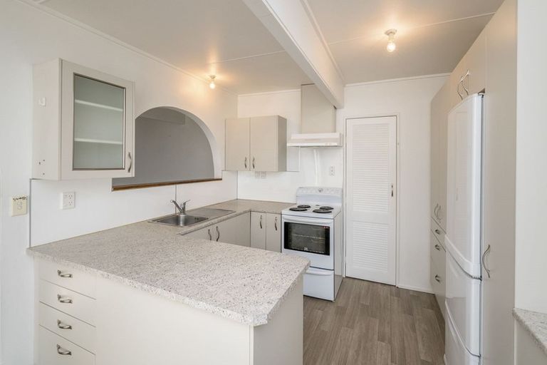 Photo of property in 329 Te Horo Beach Road, Te Horo Beach, Otaki, 5581