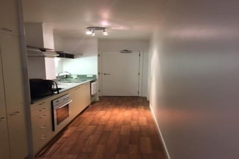Photo of property in Dixonlane Apartments, 8/7 Feltex Lane, Te Aro, Wellington, 6011