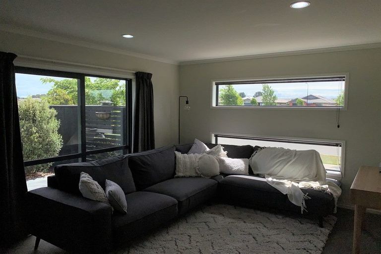 Photo of property in 52 Shillingford Boulevard, Rolleston, 7615