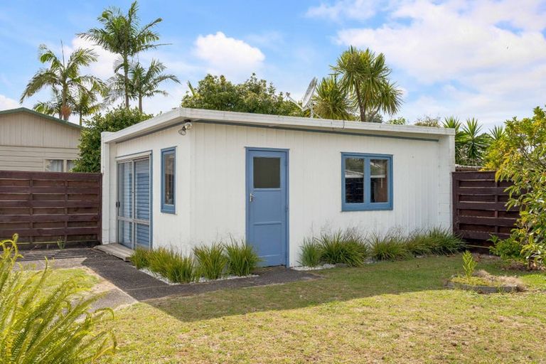 Photo of property in 15 Pitkethley Circle, Pauanui, Hikuai, 3579