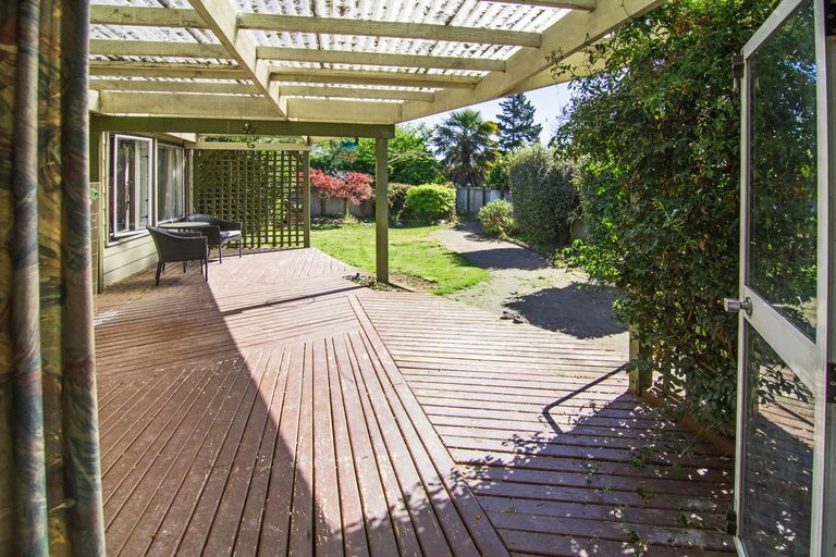 Photo of property in 5 Lowes Place, Solway, Masterton, 5810