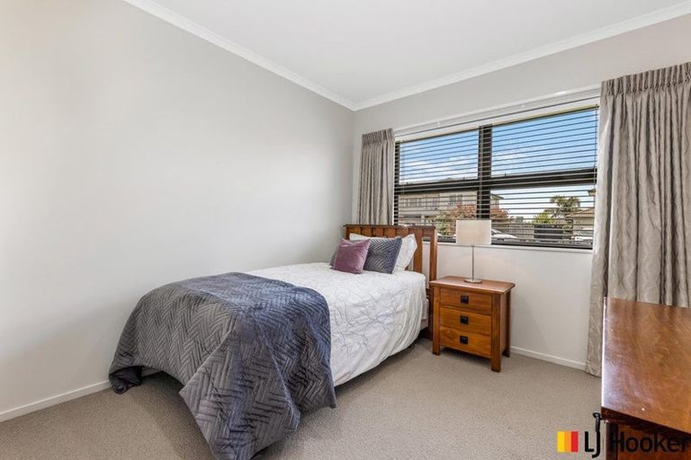 Photo of property in 45 Hadley Wood Drive, Wattle Downs, Auckland, 2103