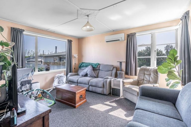 Photo of property in 121-123 Metzger Street, Heidelberg, Invercargill, 9812
