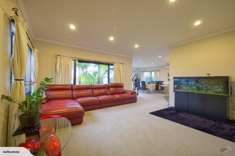Photo of property in 3 Borneo Drive, Fairview Heights, Auckland, 0632