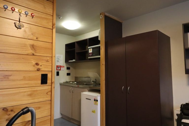 Photo of property in Martin Square Apartments, 602/20 Martin Square, Te Aro, Wellington, 6011
