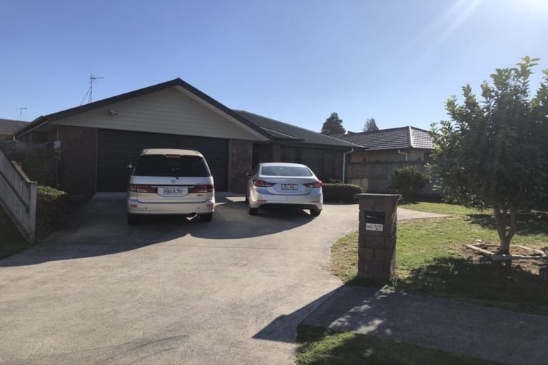 Photo of property in 12 Edward Street, Grandview Heights, Hamilton, 3200