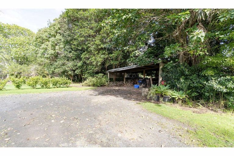 Photo of property in 28 Wharau Road, Kerikeri, 0293