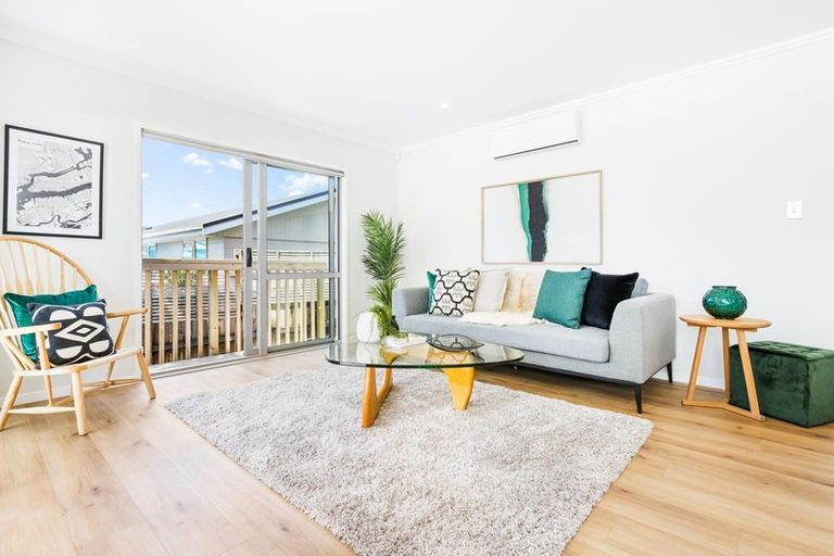 Photo of property in 16a Pine Avenue, Henderson, Auckland, 0612