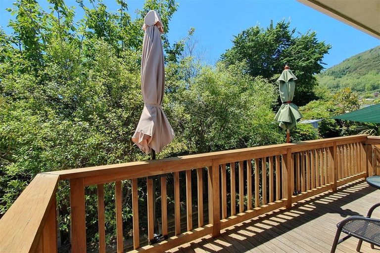 Photo of property in 2/205 Kawai Street South, Nelson South, Nelson, 7010