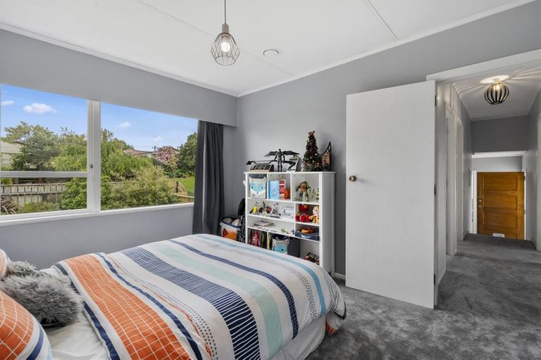 Photo of property in 11 Ries Street, Dannevirke, 4930