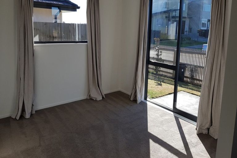 Photo of property in 148 Awatea Road, Wigram, Christchurch, 8025