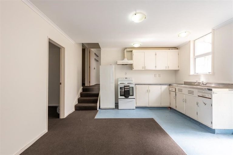 Photo of property in 6 Hanson Street, Mount Cook, Wellington, 6021