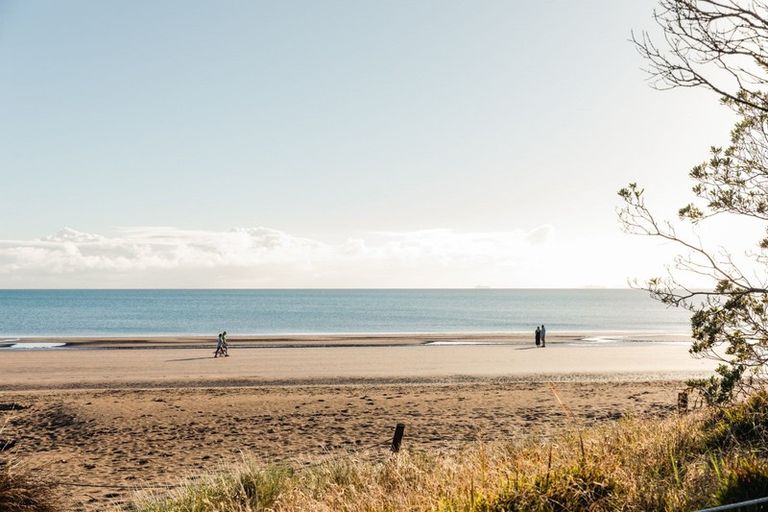 Photo of property in 251 Vaughans Road, Long Bay, Auckland, 0792