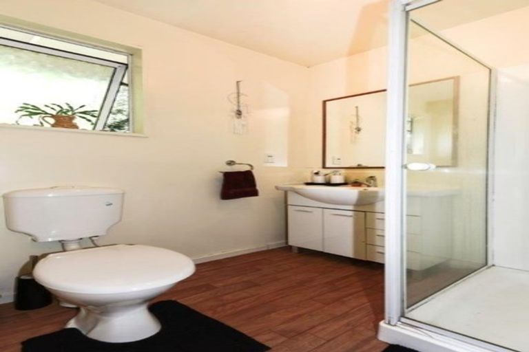 Photo of property in 15 Cross Street, Coalgate, 7673