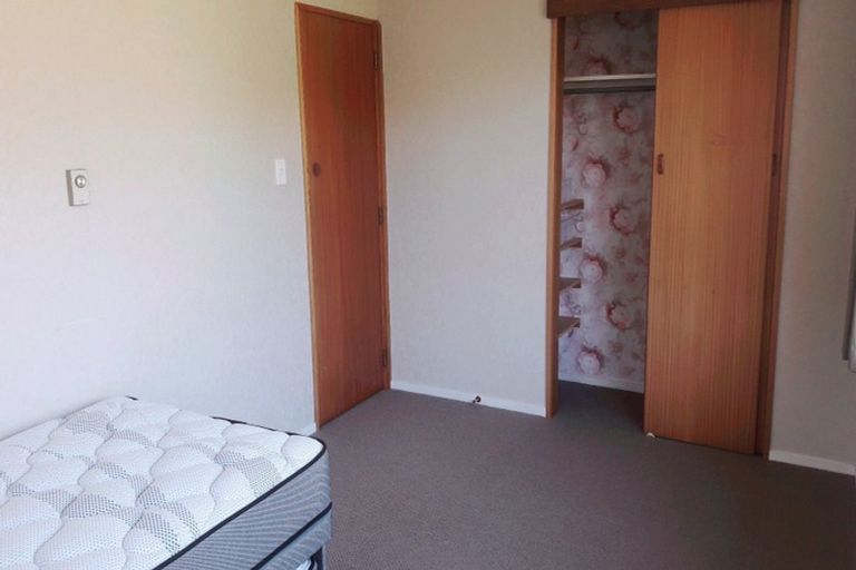 Photo of property in 3 Trigg Crescent, Taradale, Napier, 4112