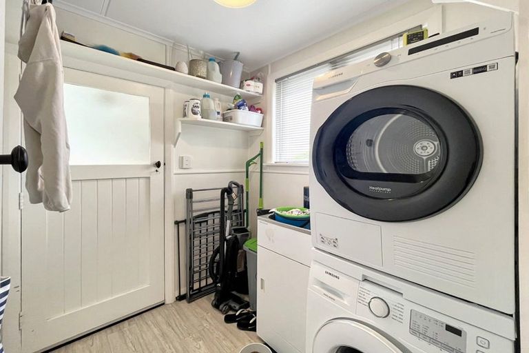 Photo of property in 51a Seddon Street, Takaro, Palmerston North, 4412