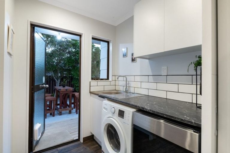 Photo of property in 4a Kimber Grove, Papamoa Beach, Papamoa, 3118