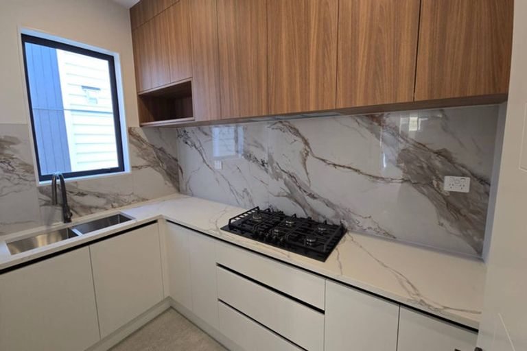 Photo of property in 14 Grand Ridge Avenue, Flat Bush, Auckland, 2019