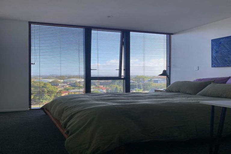Photo of property in 605/1 Buscomb Avenue, Henderson, Auckland, 0610