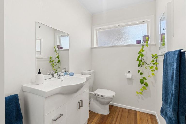 Photo of property in 4 Linley Place, Levin, 5510