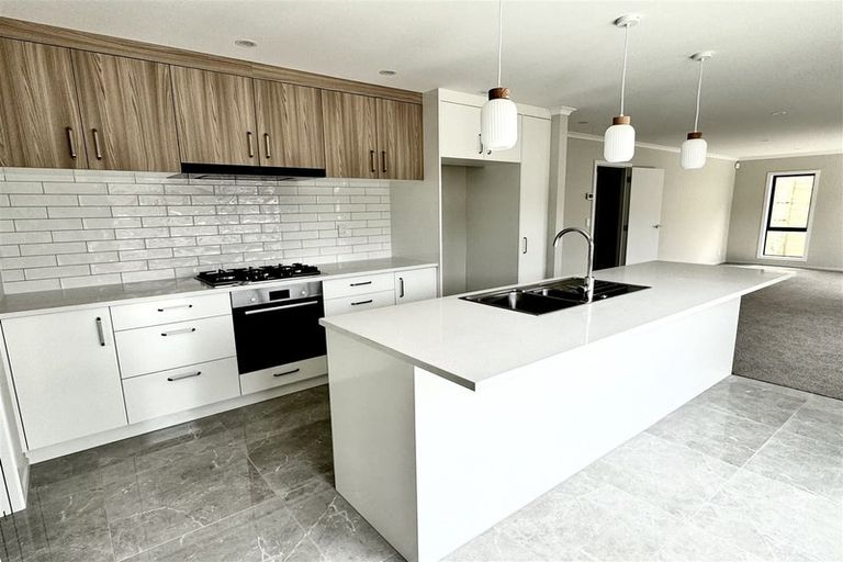 Photo of property in 4 Swinton Place, Churton Park, Wellington, 6037