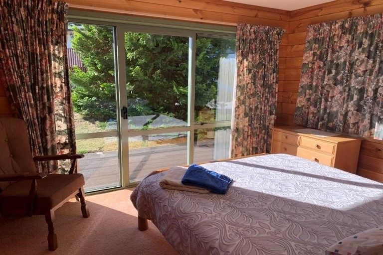 Photo of property in 50 Rata Street, Wanaka, 9305