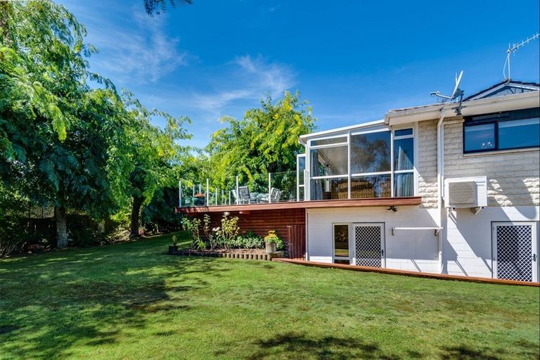 Photo of property in 19 Campbell Street, Havelock North, 4130