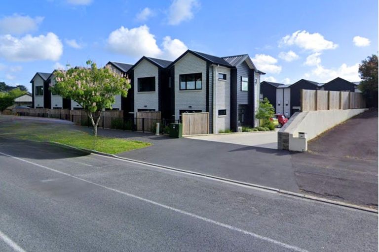 Photo of property in 3/14 Ruakiwi Road, Hamilton Lake, Hamilton, 3204