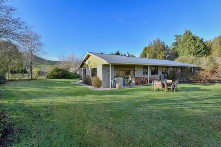 Photo of property in 382 Pyramid Waiparu Road, Wendon, Gore, 9777