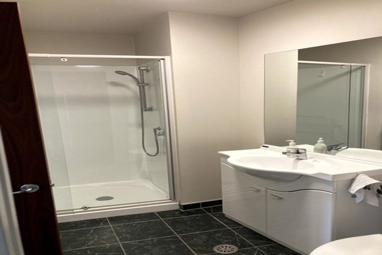 Photo of property in Atrium Towers, 4n/154 The Terrace, Wellington Central, Wellington, 6011