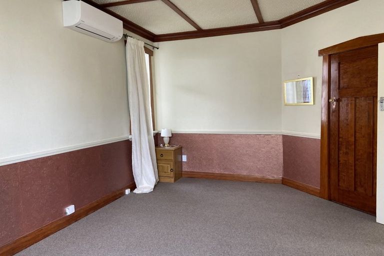 Photo of property in 195 Gill Street, Strandon, New Plymouth, 4312