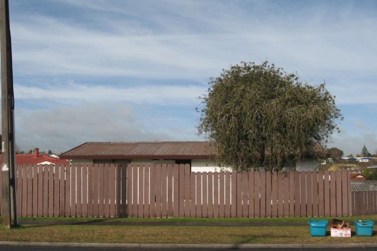 Photo of property in 38a South Street, Papakura, 2110