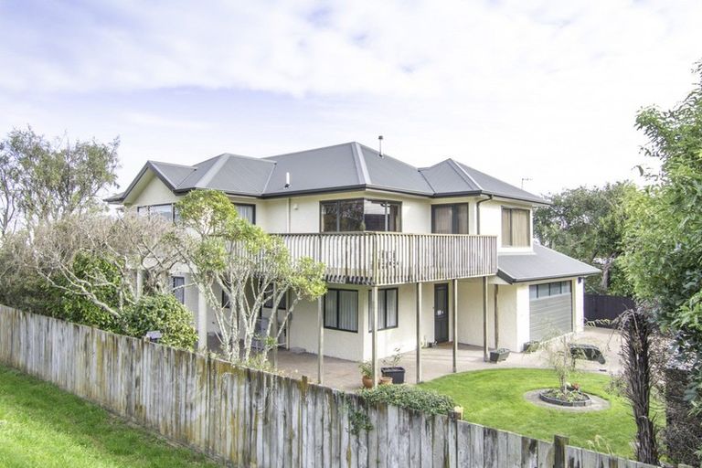 Photo of property in 87 Waterloo Crescent, Hokowhitu, Palmerston North, 4410