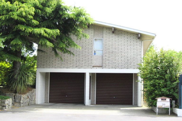 Photo of property in 26 Highfield Place, Avonhead, Christchurch, 8042
