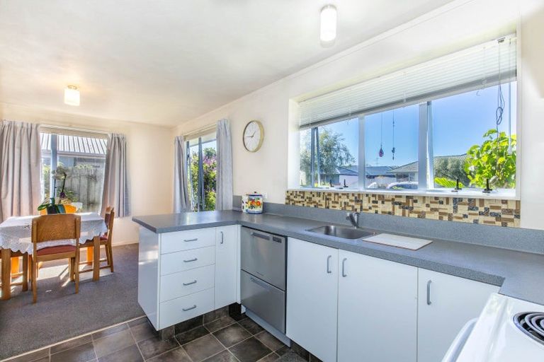 Photo of property in 4 Vining Crescent, Stoke, Nelson, 7011