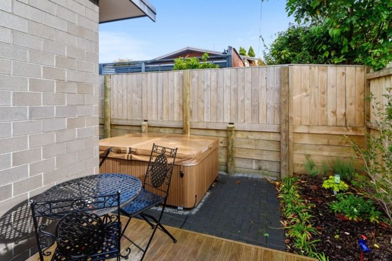 Photo of property in 1a Westbourne Avenue, Pomare, Rotorua, 3015