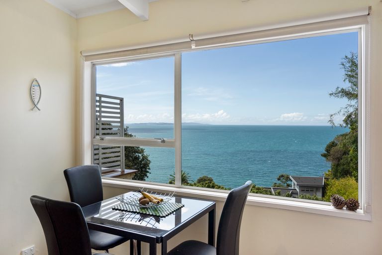 Photo of property in 25 Duncansby Road, Stanmore Bay, Whangaparaoa, 0932