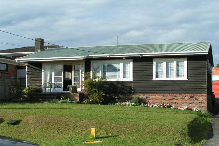 Photo of property in 1/7 Pine Ridge Terrace, Hauraki, Auckland, 0622
