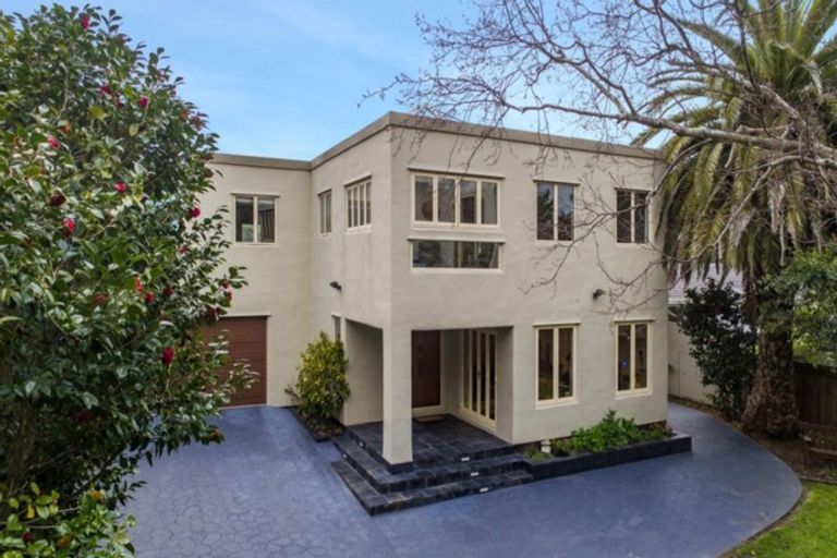 Photo of property in 47 Margaret Road, Raumati Beach, Paraparaumu, 5032