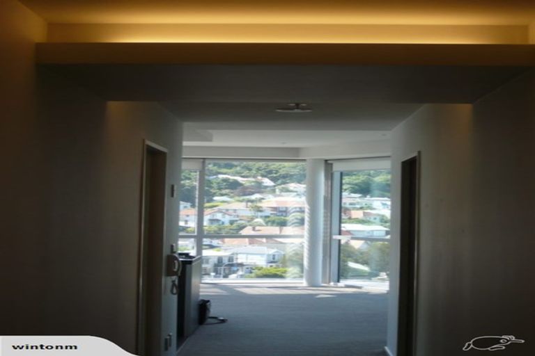 Photo of property in Summit Apartments, 18/184 Molesworth Street, Thorndon, Wellington, 6011