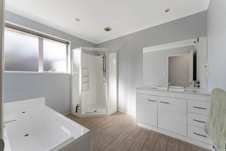 Photo of property in 10 Wild Dunes Place, Shirley, Christchurch, 8061