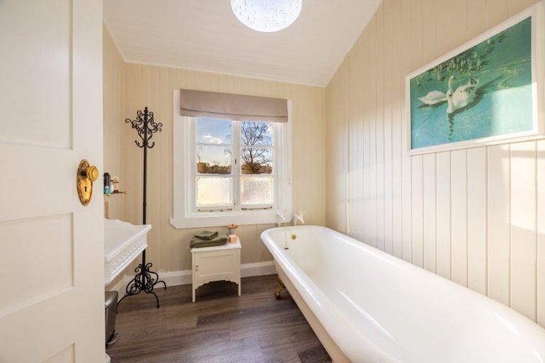 Photo of property in 7a Limbrick Street, Waipawa, 4210