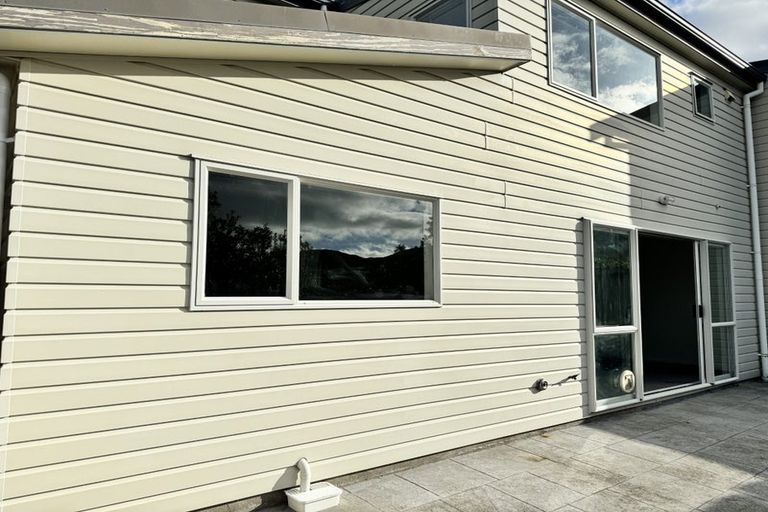 Photo of property in 17a Tattenhall Grove, Churton Park, Wellington, 6037