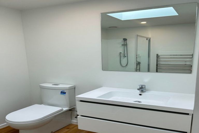 Photo of property in 2/27 Main Road, Wainuiomata, Lower Hutt, 5014