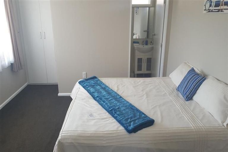 Photo of property in 161 Springs Road, Hornby, Christchurch, 8042