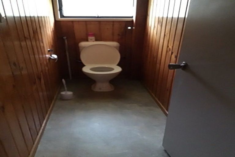 Photo of property in 39 Rautawhiri Road, Helensville, 0800