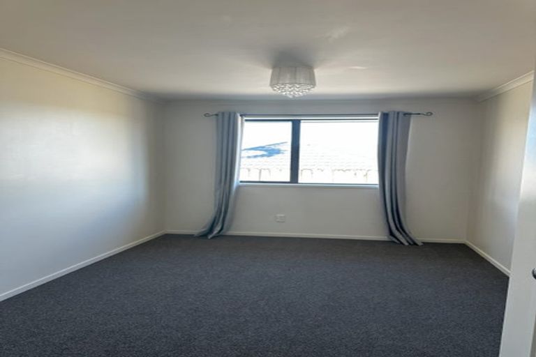 Photo of property in 13 Les Fisher Place, Pukekohe, 2120